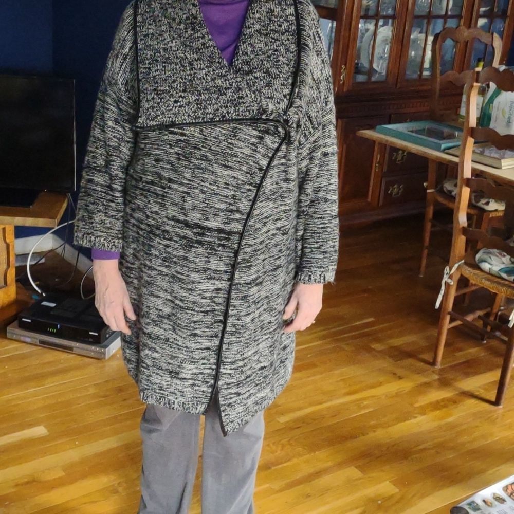 Sweater - Picture 2 of 2